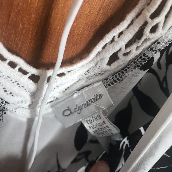 DYNAMITE white top - Picture 3 of 3